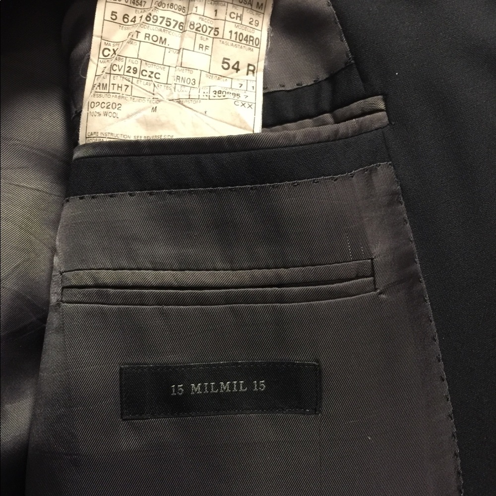 Ermenegildo Zegna Black Blazer 44R Like New FINAL DROP - Picture 8 of 8